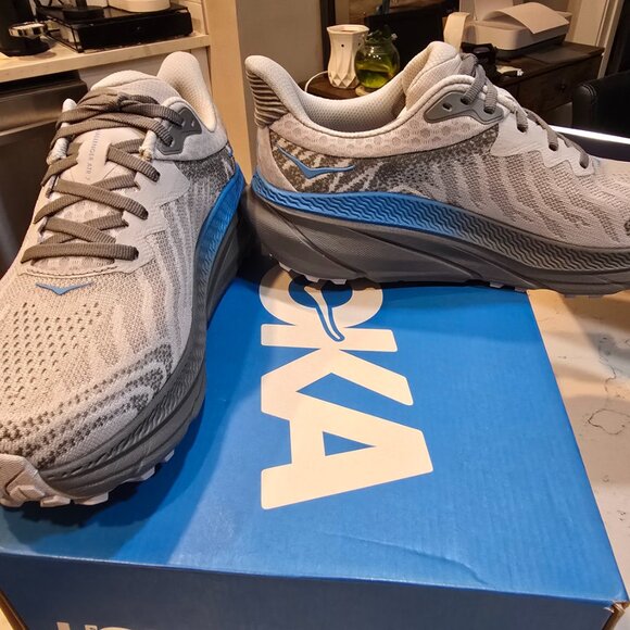 Hoka Women’s Challenger ATR 7 Wide Size 9D 1134500/SRDST Hiking Trail Running - Picture 3 of 11